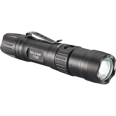 派力肯 Pelican™#7100 Tactical Flashlights 中型LED强光充电式手电